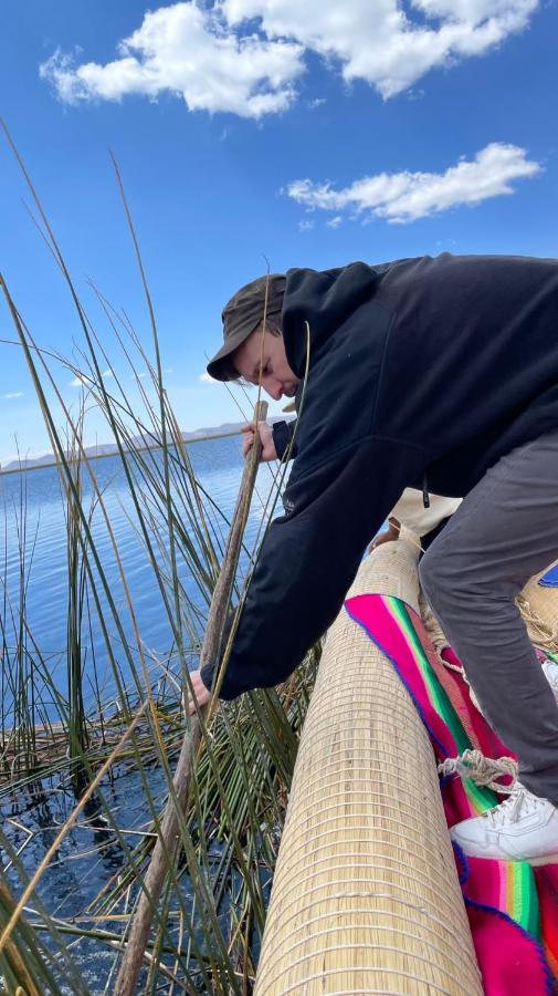 Uros Lodge Peru Puno Eksteriør billede