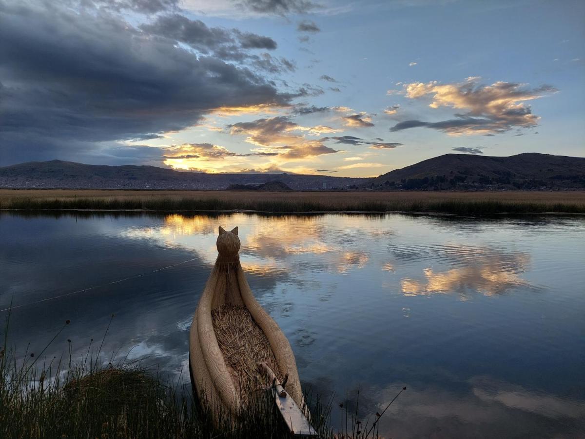 Uros Lodge Peru Puno Eksteriør billede