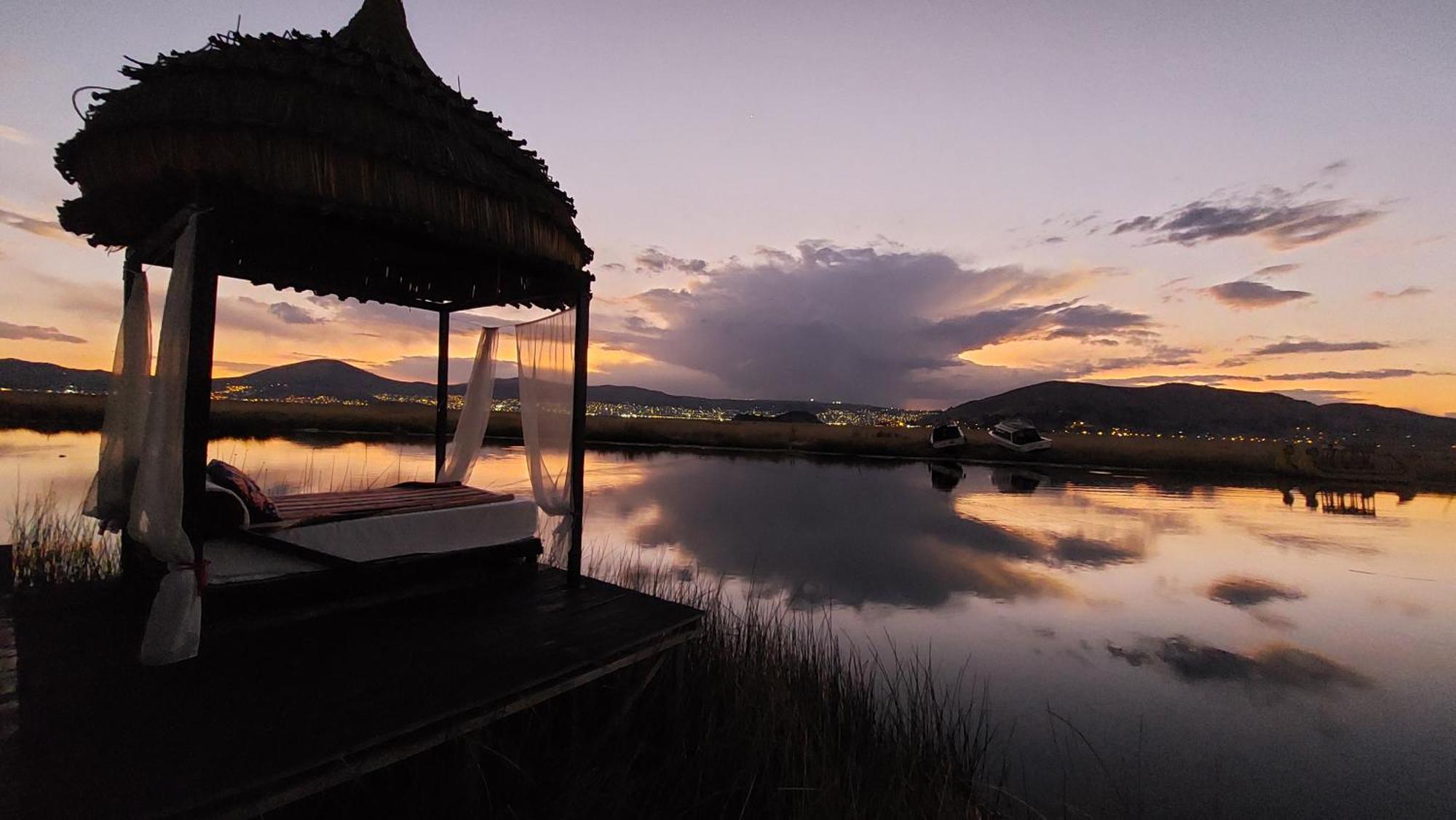 Uros Lodge Peru Puno Eksteriør billede