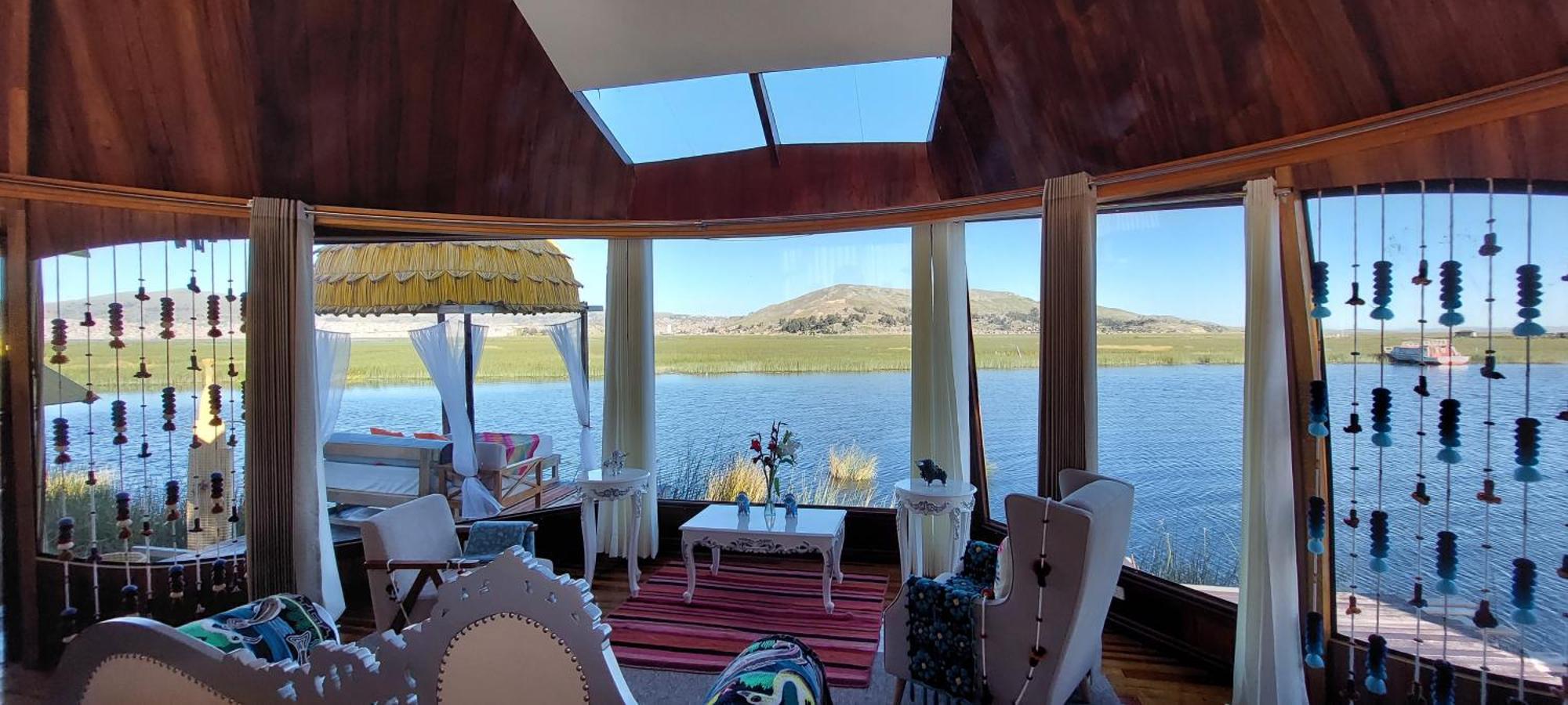 Uros Lodge Peru Puno Eksteriør billede